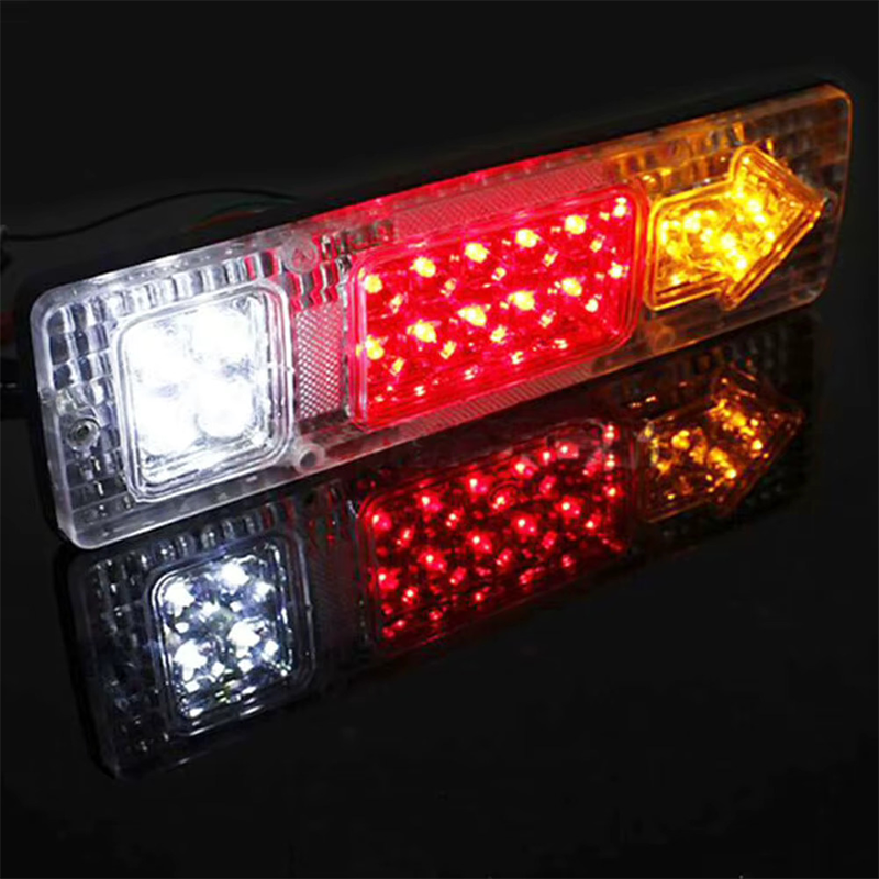 LED svjetla za automobile – set farova 2kom